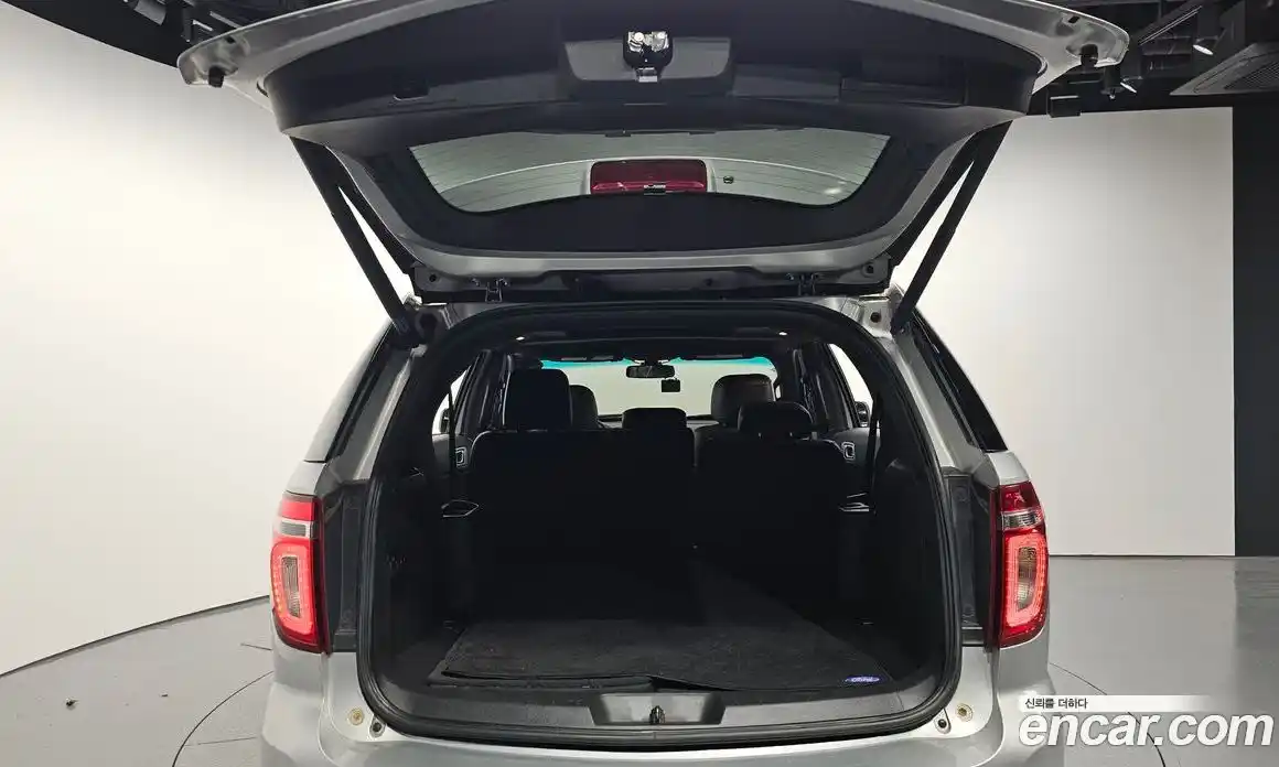 Ford Explorer 2015 3.5 Автомат в Москве № 199832, фото 20