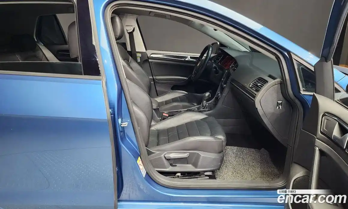 Volkswagen Golf 2015 2.0 Автомат в Москве № 202006, фото 12