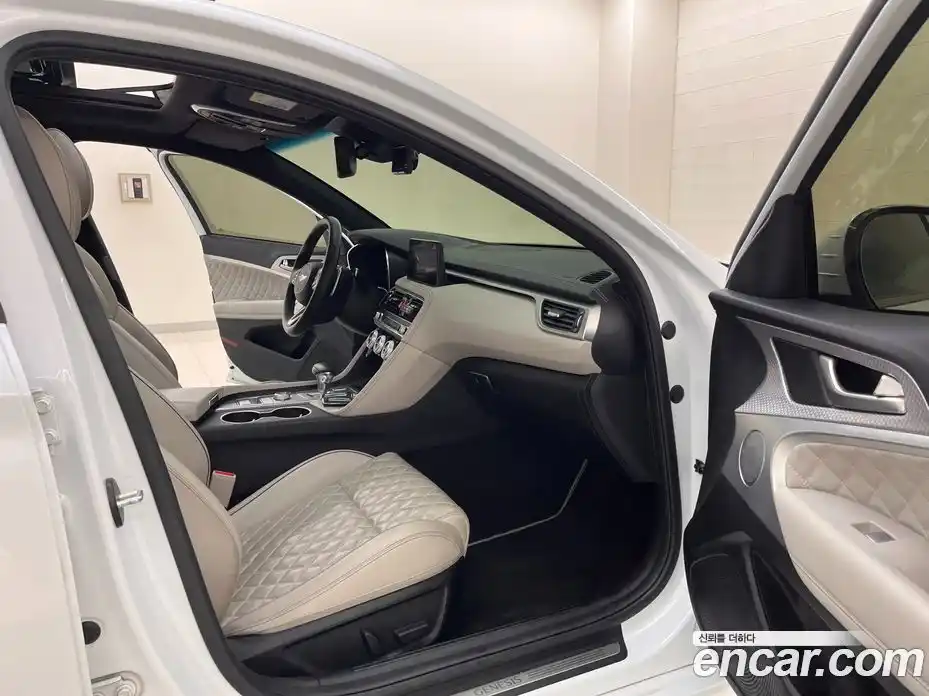 Genesis G70 2022 3.3 Автомат в Москве № 207209, фото 13