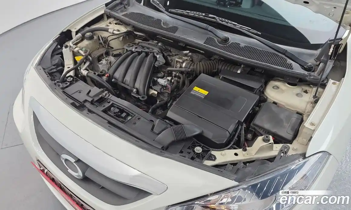 Renault SM3 2010 1.6 Автомат в Москве № 208657, фото 14