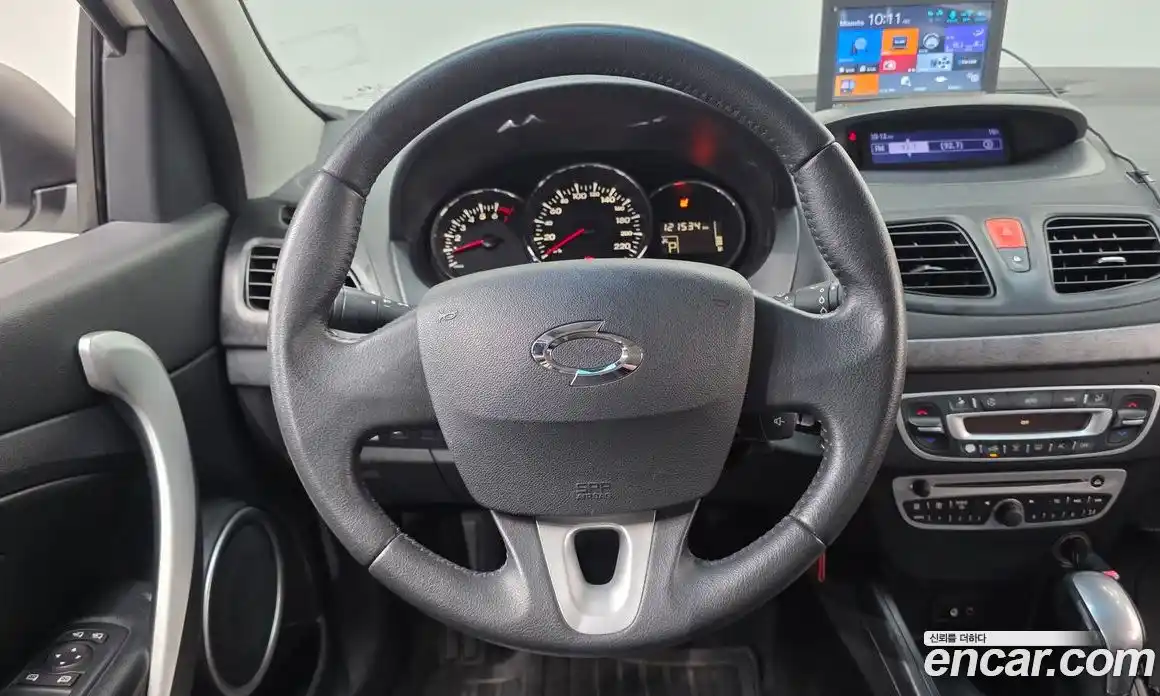 Renault SM3 2010 1.6 Автомат в Москве № 208657, фото 8