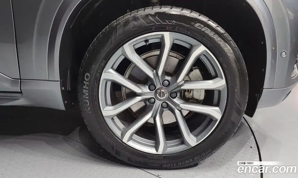 Volvo XC90 2018 2.0 Автомат в Москве № 211269, фото 18