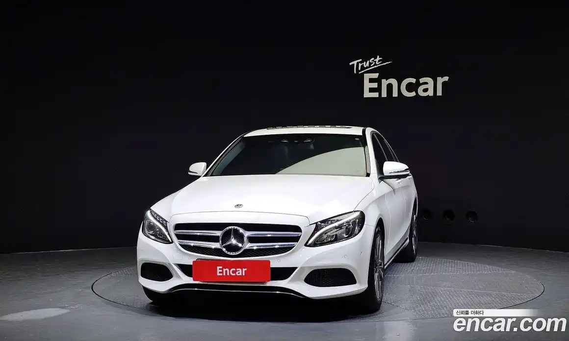 Mercedes-Benz C-Class 2018 2.0 Автомат в Москве № 212188, фото 15