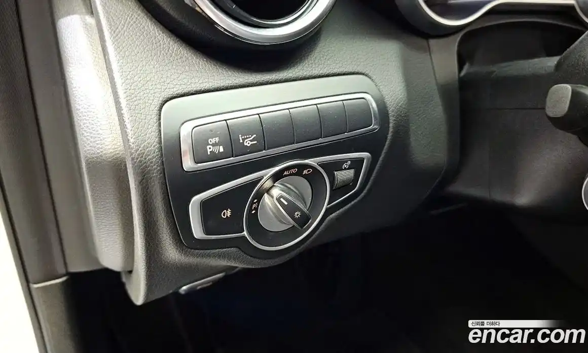 Mercedes-Benz C-Class 2018 2.0 Автомат в Москве № 212188, фото 5