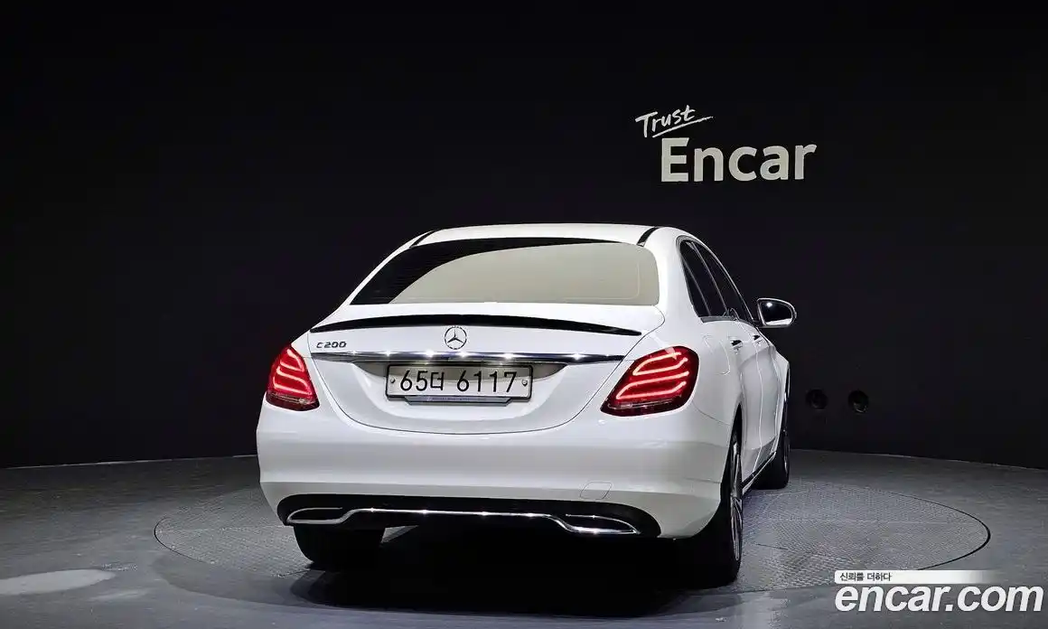 Mercedes-Benz C-Class 2018 2.0 Автомат в Москве № 212188, фото 6