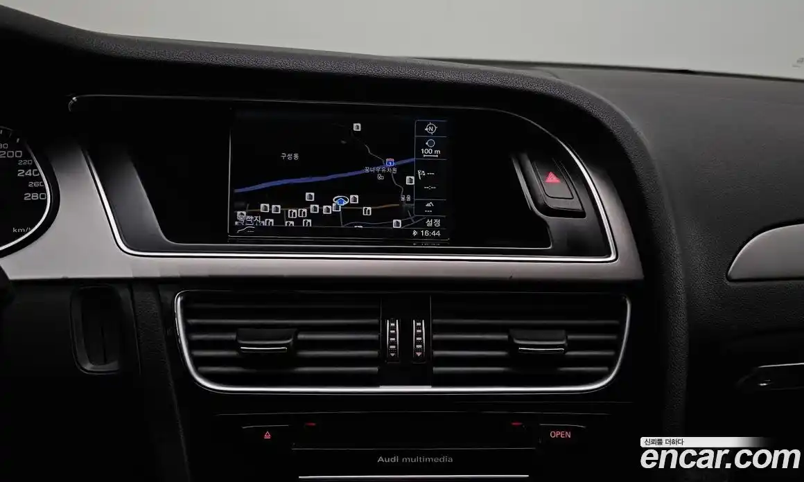 Audi A4 2014 2.0 Автомат в Москве № 212481, фото 11