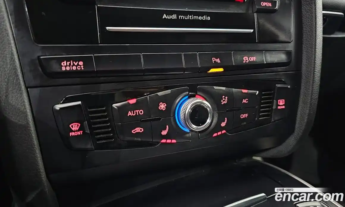 Audi A4 2014 2.0 Автомат в Москве № 212481, фото 14