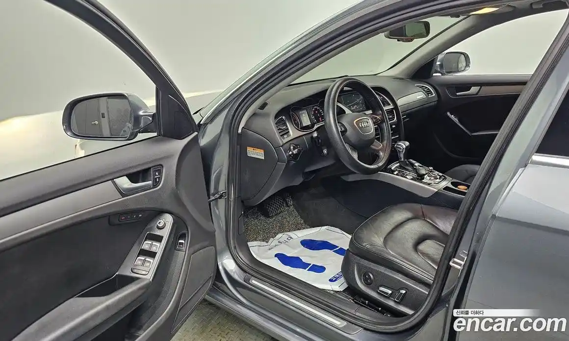 Audi A4 2014 2.0 Автомат в Москве № 212481, фото 19