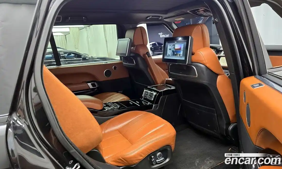 Land Rover Range-Rover 2017 4.4 Автомат в Москве № 213857, фото 12