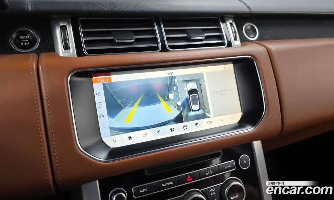 Land Rover Range-Rover 2017 4.4 Автомат в Москве № 213857, фото 15