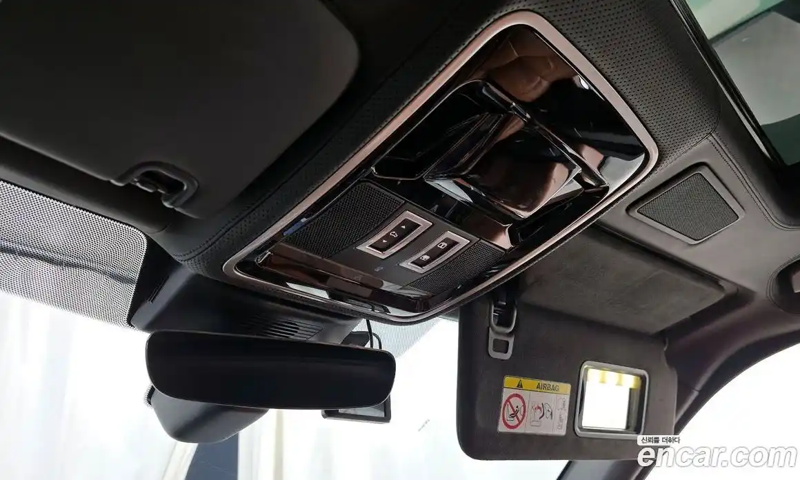 Land Rover Range-Rover 2017 4.4 Автомат в Москве № 213857, фото 18