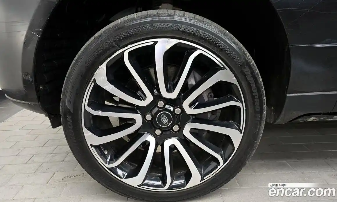 Land Rover Range-Rover 2017 4.4 Автомат в Москве № 213857, фото 5