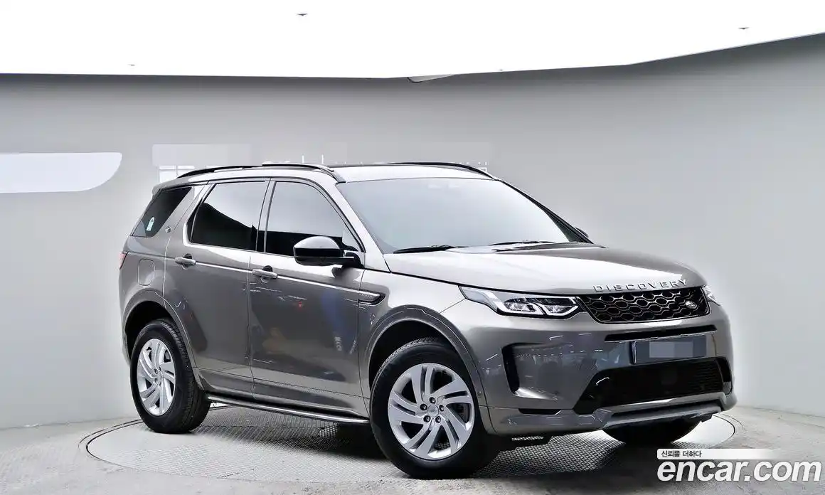 Land Rover Discovery Sport 2025 2.0 Автомат в Москве № 213882, фото 3