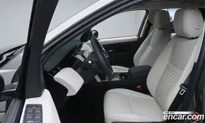 Land Rover Discovery Sport 2025 2.0 Автомат в Москве № 213882, миниатюра 10