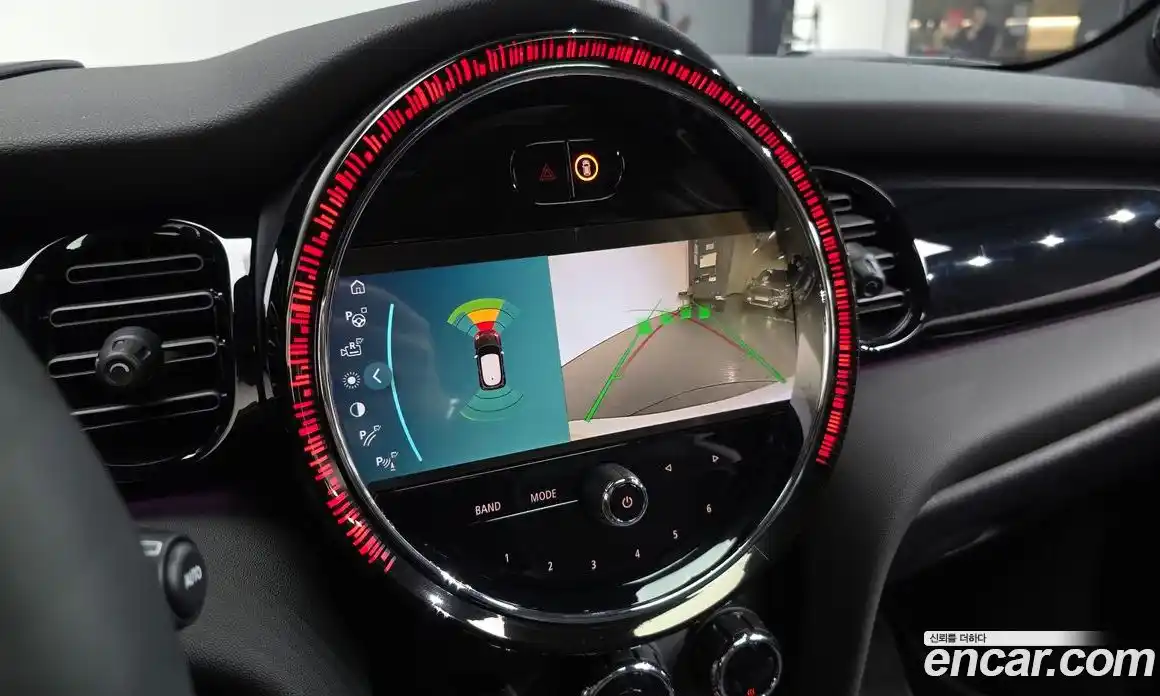 Mini Cooper 2024 2.0 Автомат в Москве № 214048, фото 10