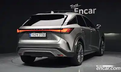 Lexus RX 2023 2.5 Автомат в Москве № 214650, миниатюра 2