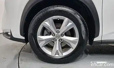 Lexus NX 2015 2.5 Автомат в Москве № 214679, миниатюра 5