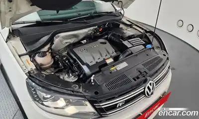 Volkswagen Tiguan 2013 2.0 Автомат в Москве № 215252, миниатюра 9