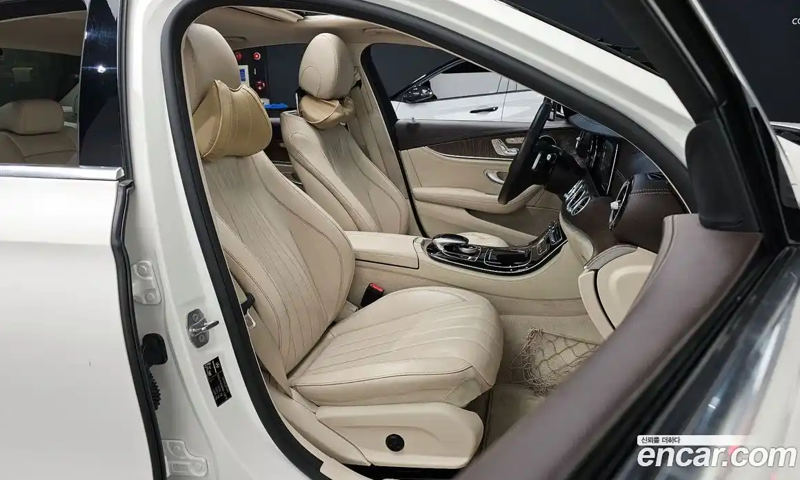 Mercedes-Benz E-Class 2017 1.9 Автомат в Москве № 215752, фото 10