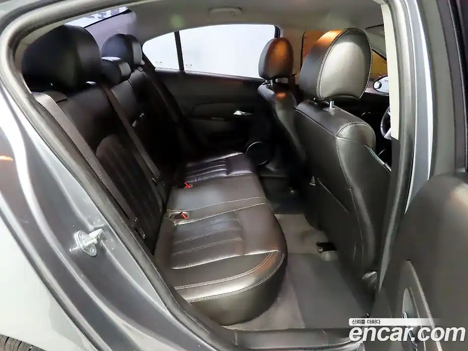 Chevrolet Cruze 2016 1.8 Автомат в Москве № 216019, фото 13