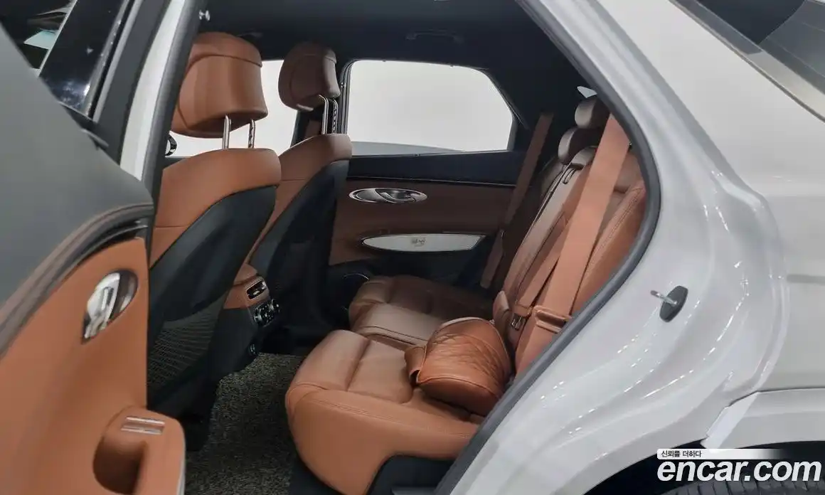 Genesis GV70 2022 2.2 Автомат в Москве № 21749, фото 16