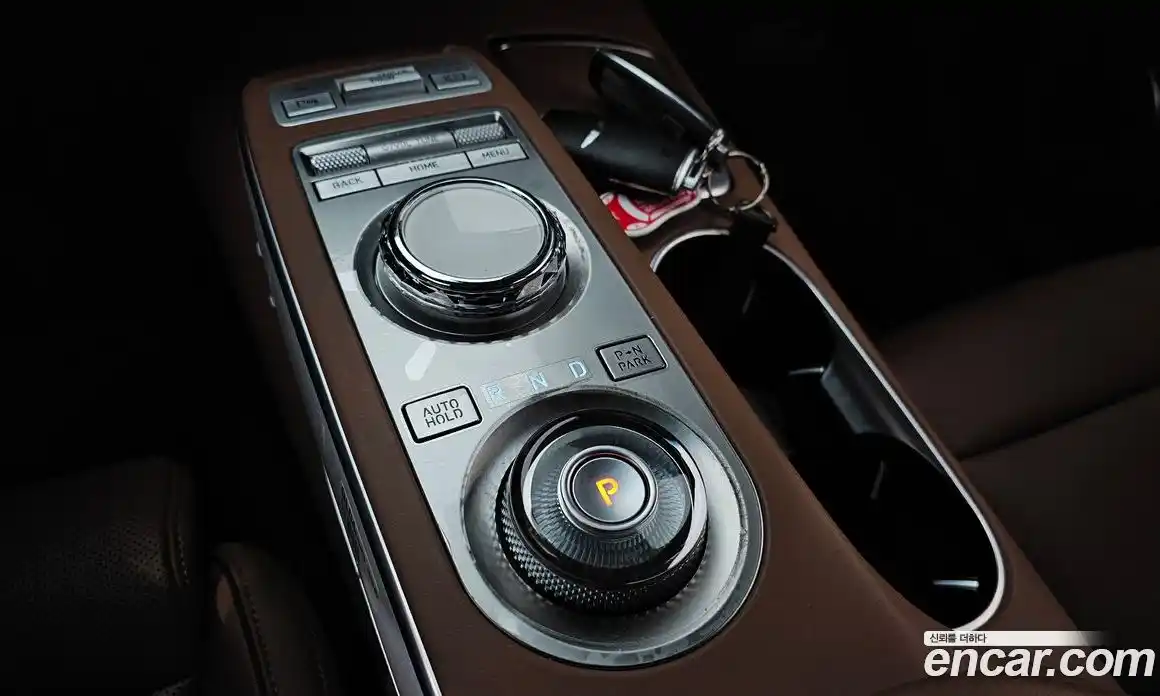 Genesis GV70 2022 2.2 Автомат в Москве № 21749, фото 3