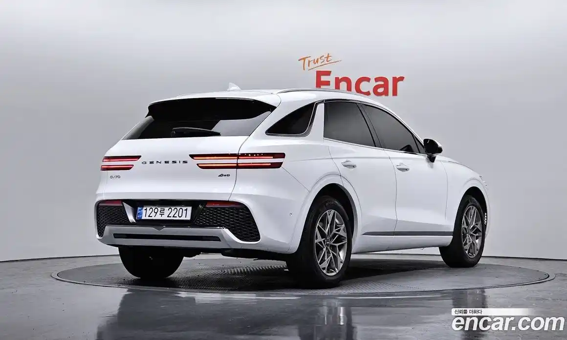 Genesis GV70 2022 2.2 Автомат в Москве № 21749, фото 10