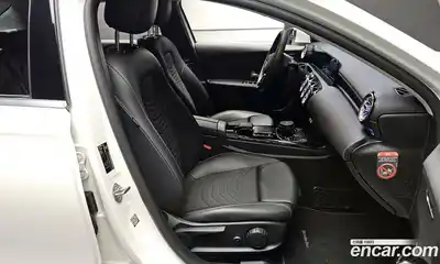 Mercedes-Benz A-Class 2020 2.0 Автомат в Москве № 219652, миниатюра 12