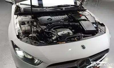 Mercedes-Benz A-Class 2020 2.0 Автомат в Москве № 219652, миниатюра 5