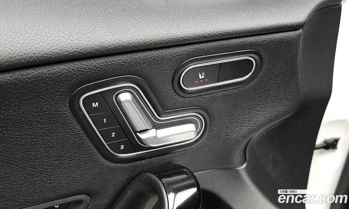 Mercedes-Benz A-Class 2020 2.0 Автомат в Москве № 219652, фото 6