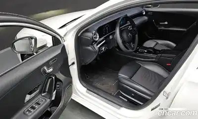 Mercedes-Benz A-Class 2020 2.0 Автомат в Москве № 219652, миниатюра 8