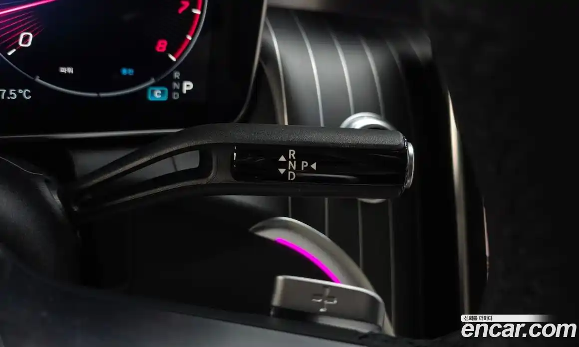 Mercedes-Benz GLC-Class 2023 2.0 Автомат в Москве № 219666, фото 9