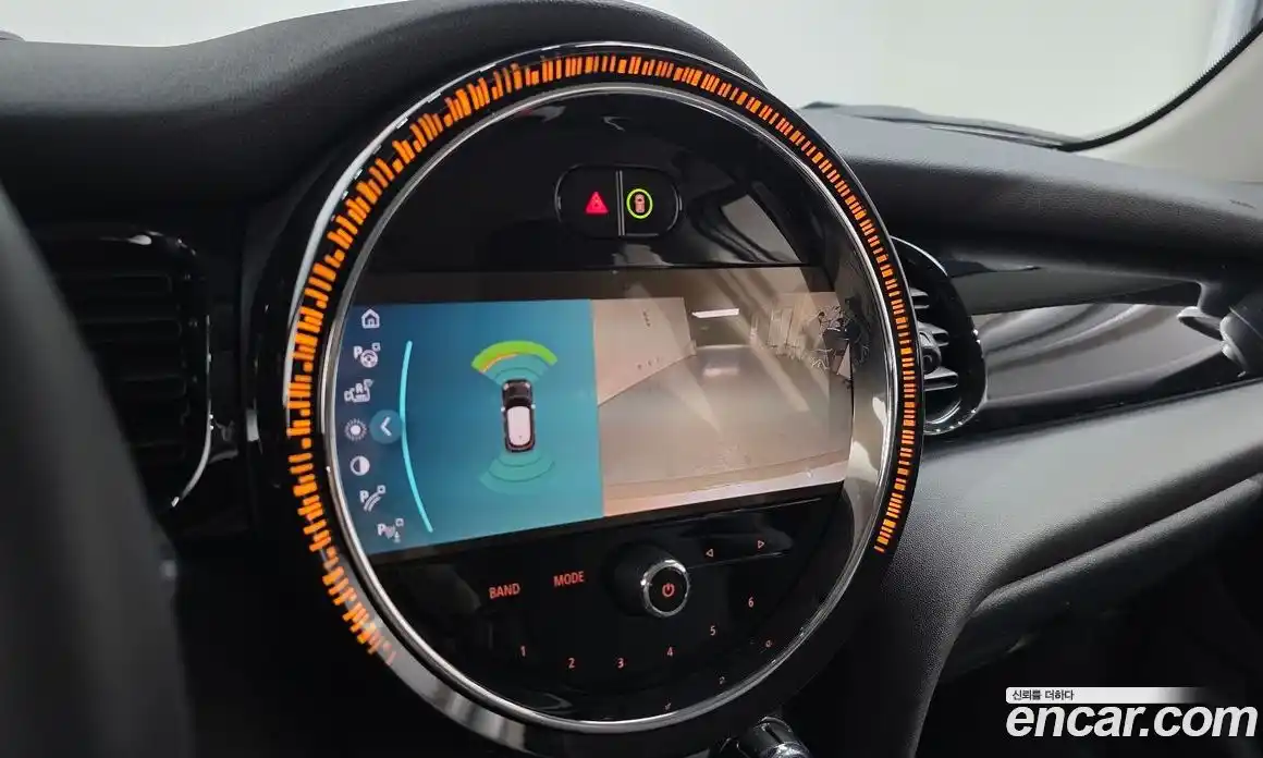 Mini Cooper 2024 1.5 Автомат в Москве № 221669, фото 14