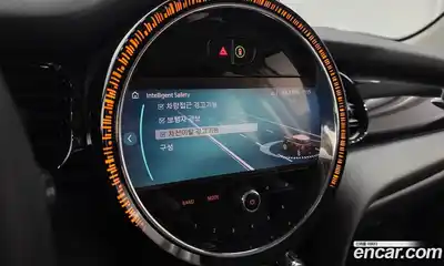 Mini Cooper 2024 1.5 Автомат в Москве № 221669, миниатюра 2