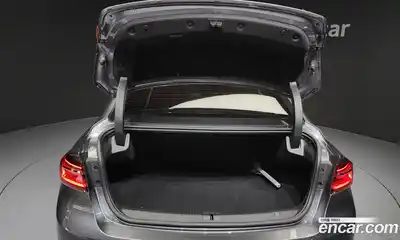 Renault SM6 2023 2.0 Автомат в Москве № 221957, миниатюра 6