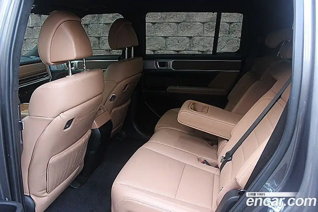 Hyundai Santa Fe 2025 1.6 Автомат в Москве № 226073, фото 11