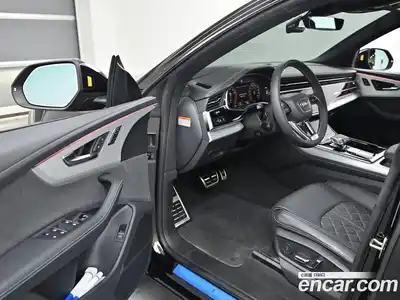 Audi Q8 2023 3.0 Автомат в Москве № 230304, миниатюра 11
