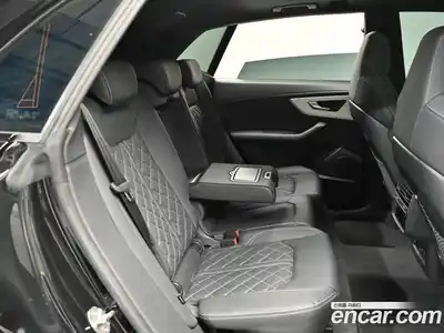 Audi Q8 2023 3.0 Автомат в Москве № 230304, миниатюра 12