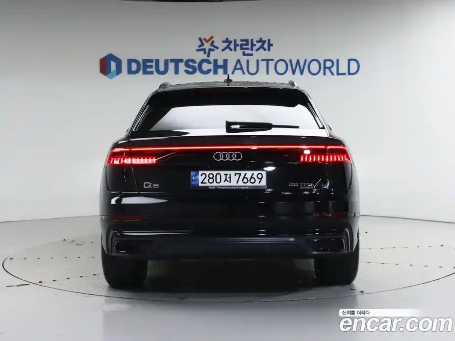 Audi Q8 2023 3.0 Автомат в Москве № 230304, фото 4