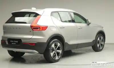 Volvo XC40 2025 2.0 Автомат в Москве № 230689, миниатюра 2
