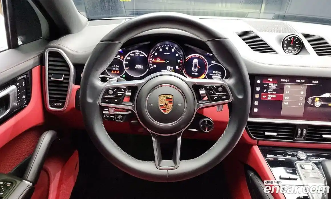 Porsche Cayenne 2023 3.0 Автомат в Москве № 230926, фото 13