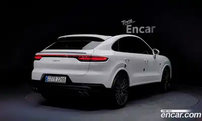 Porsche Cayenne 2023 3.0 Автомат в Москве № 230926, миниатюра 2