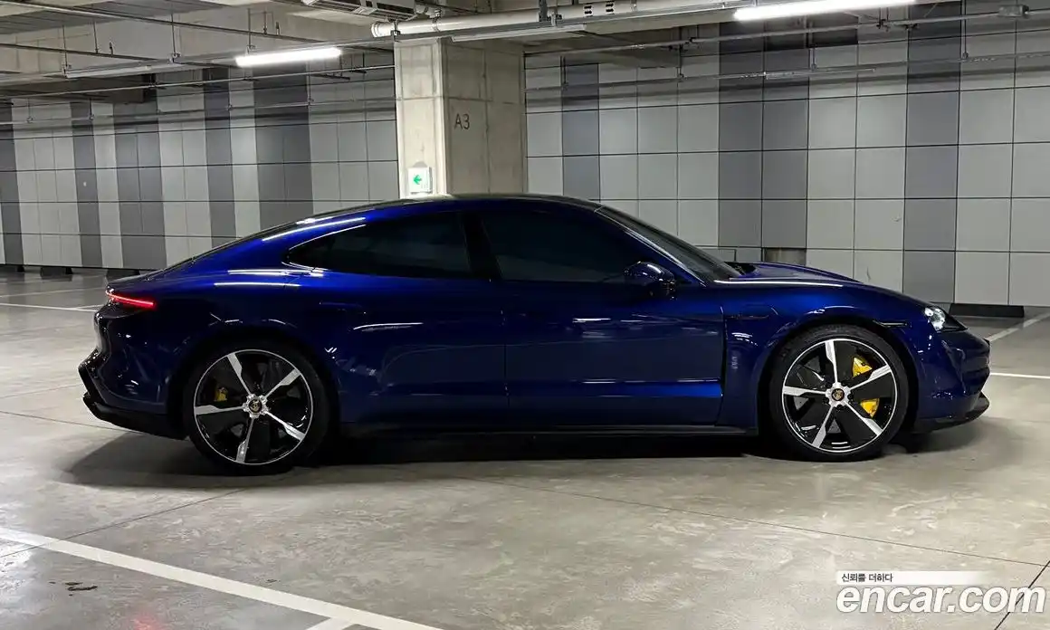 Porsche Taycan 2021 0.1 Автомат в Москве № 231045, фото 6