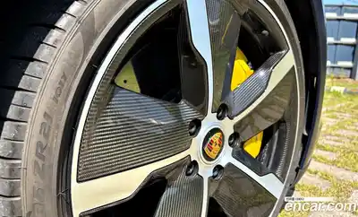 Porsche Taycan 2021 0.1 Автомат в Москве № 231045, миниатюра 10