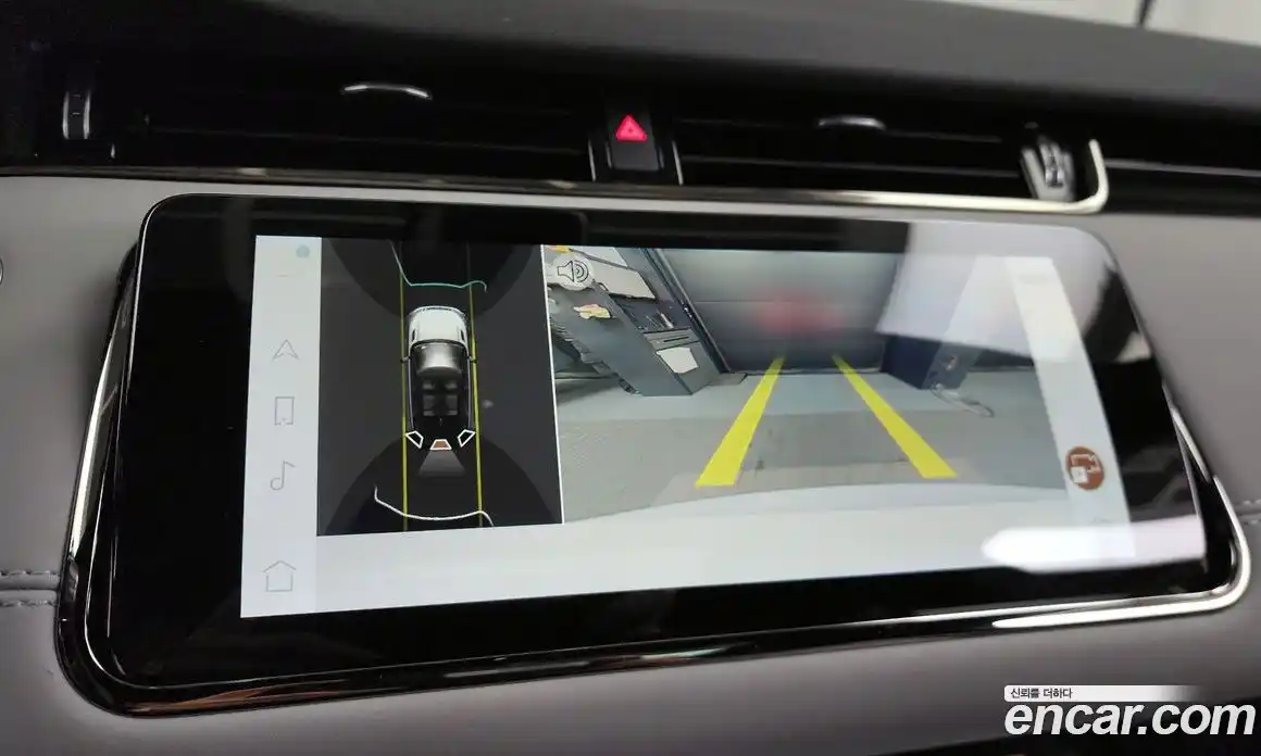 Land Rover Range-Rover Evoque 2022 2.0 Автомат в Москве № 231224, фото 8