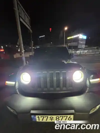 Jeep Wrangler 2022 2.0 Автомат в Москве № 232281, миниатюра 10