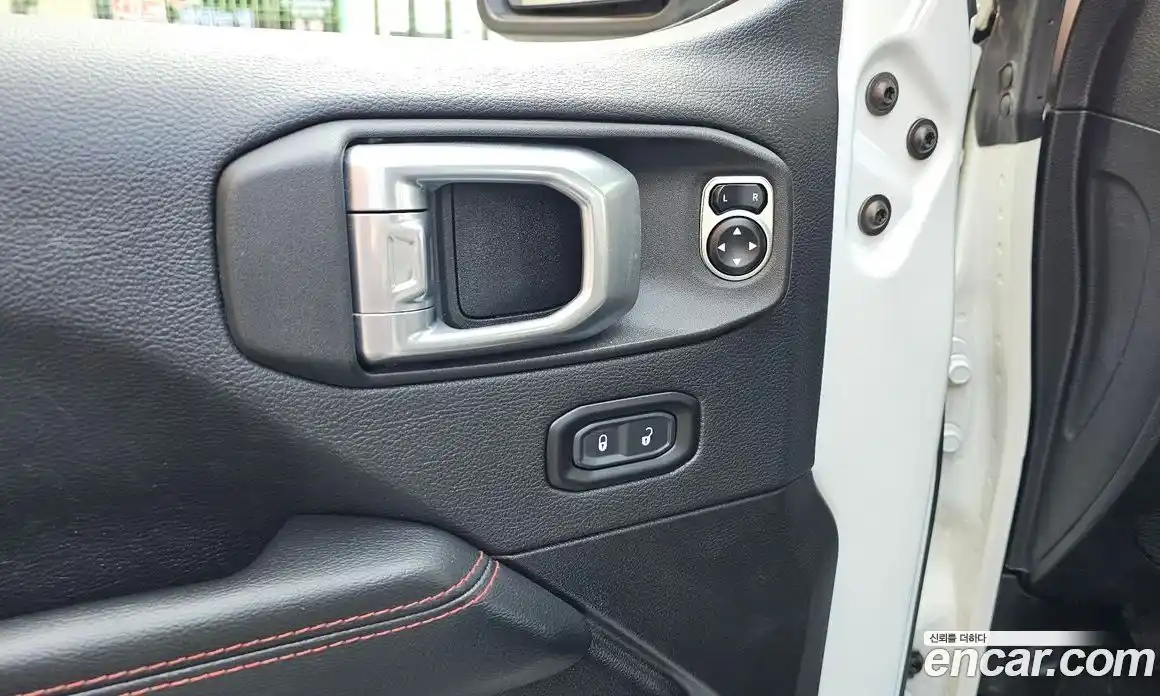 Jeep Gladiator 2021 3.6 Автомат в Москве № 232508, фото 11