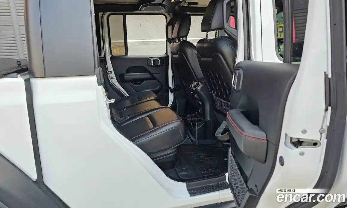 Jeep Gladiator 2021 3.6 Автомат в Москве № 232508, фото 17