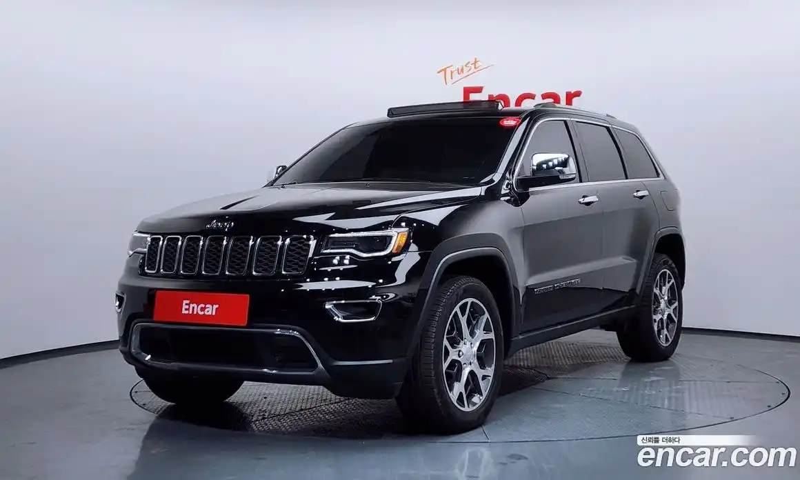 Jeep Cherokee 2019 3.6 Автомат в Москве № 232566, фото 1