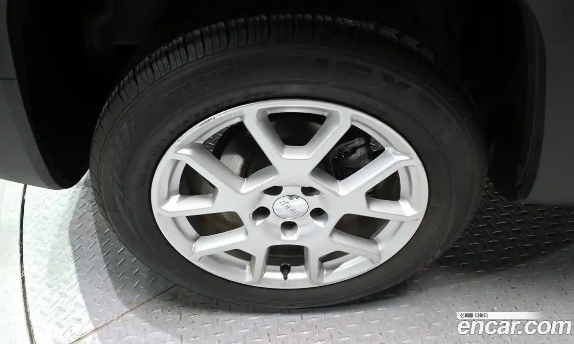 Jeep Renegade 2021 2.4 Автомат в Москве № 232691, фото 5